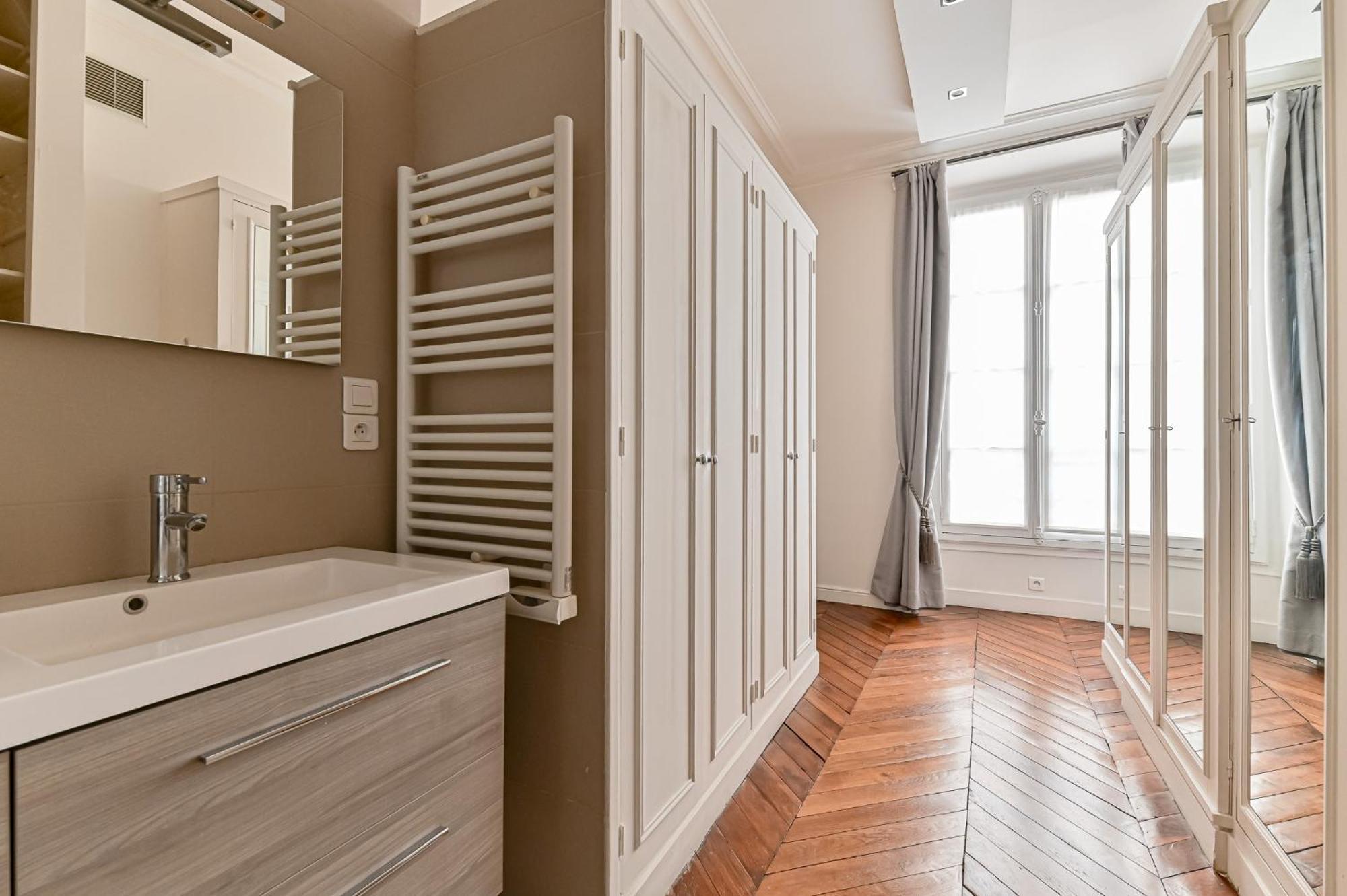 Appartamento De Luxe - Assemblee Nationale